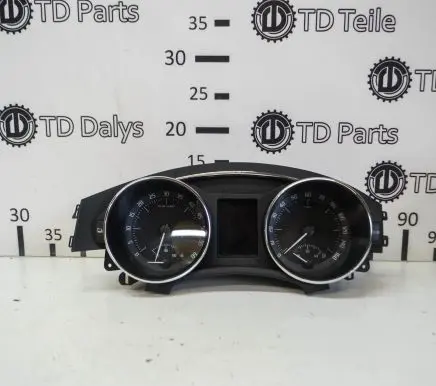 Speedometer (instrument cluster)