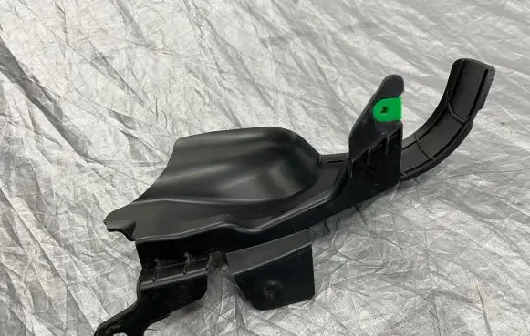 Volvo S60 Front mudguard 31497985