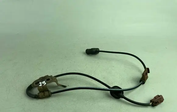 Subaru Forester SG ABS brake wheel speed sensor 27540AE021