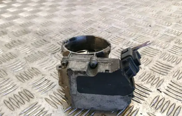 Volkswagen Jetta V Electric throttle body valve 03G128063C
