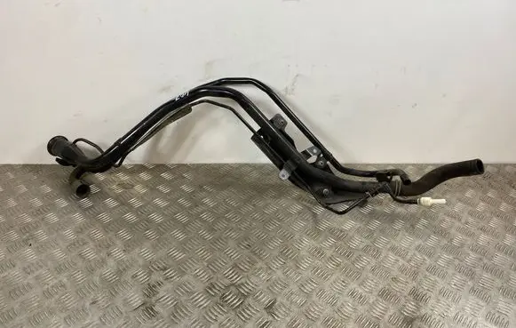 Fuel tank filler neck pipe