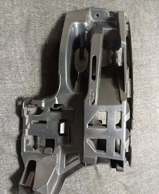 Porsche Macan (95B) Rear bumper corner part panel trim 95B807571E