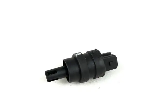 Audi A4 S4 B5 8D Intake air temperature sensor 028906081