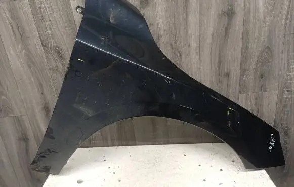 Volvo S60 Fender