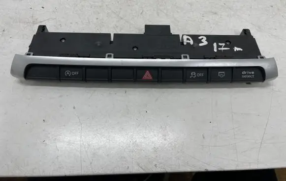 Audi A3 S3 8V Other control units/modules 8V0925301NQ