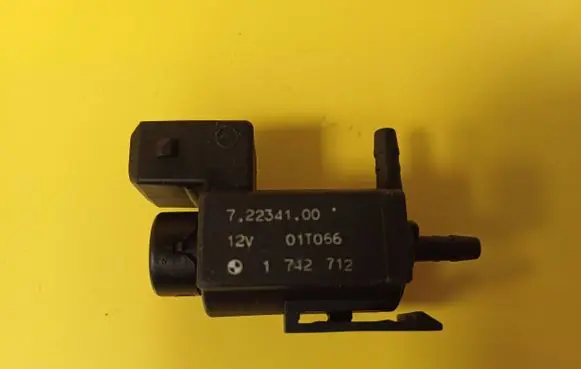 BMW 3 E46 Turbo solenoid valve 1742712 72234100