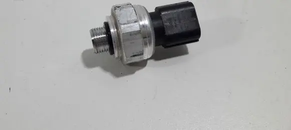 Honda Civic X Air conditioning (A/C) pressure sensor 92CP203
