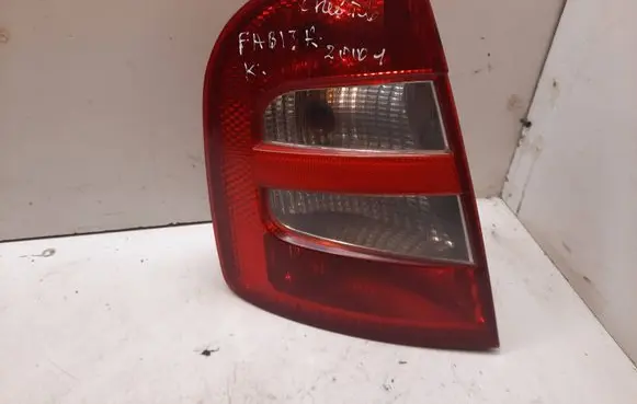 Skoda Fabia Mk1 (6Y) Rear/tail lights XU3X13481AA