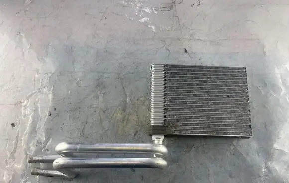 Ford Focus Heater blower radiator