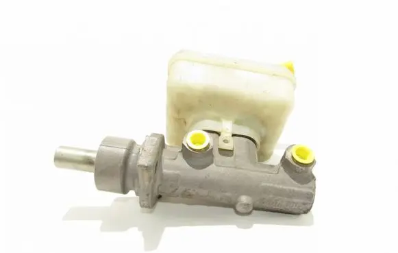 Master brake cylinder