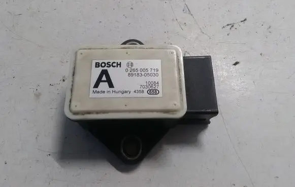 Toyota Verso ESP acceleration yaw rate sensor 8918305030 0265005719