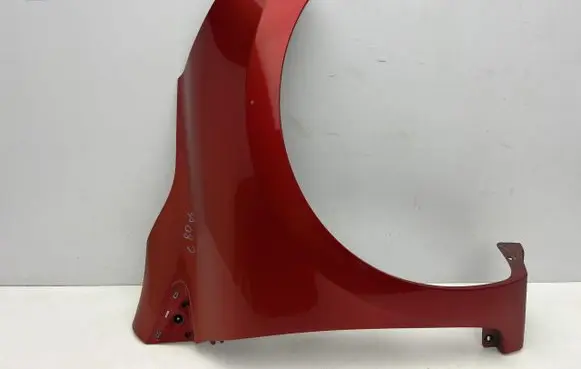 Renault Clio IV Fender 631007609R