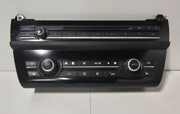 BMW 5 F10 F11 Climate control unit 16046610