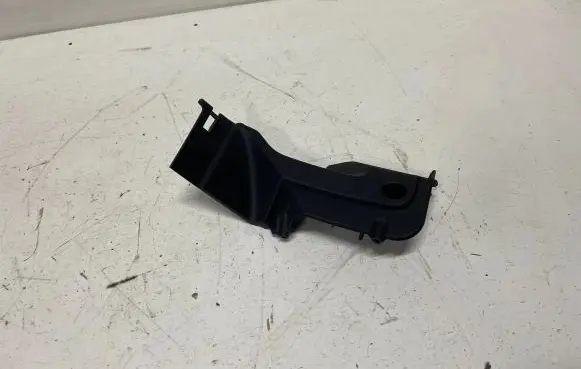 Audi A3 S3 8V Seat belt trim 8V7857827