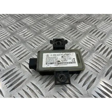 Mercedes-Benz C W205 Tire pressure control unit A0009003713