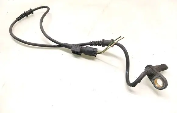 Mercedes-Benz CLS C219 ABS brake wheel speed sensor A2115402917