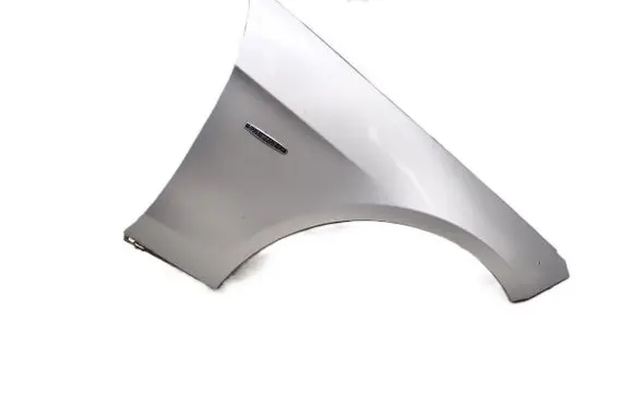 Mercedes-Benz E W212 Fender