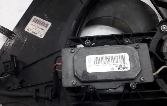 Volvo S80 Coolant fan relay 1137328081