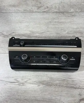 BMW 5 F10 F11 Climate control unit 9331825 900256300017 0001776994