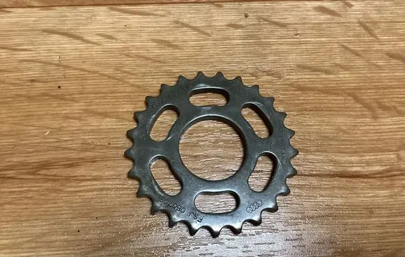 Audi A6 S6 C6 4F Timing chain sprocket 057109116J