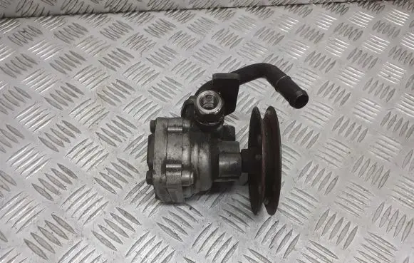 Nissan Primera Power steering pump 57110-1C501