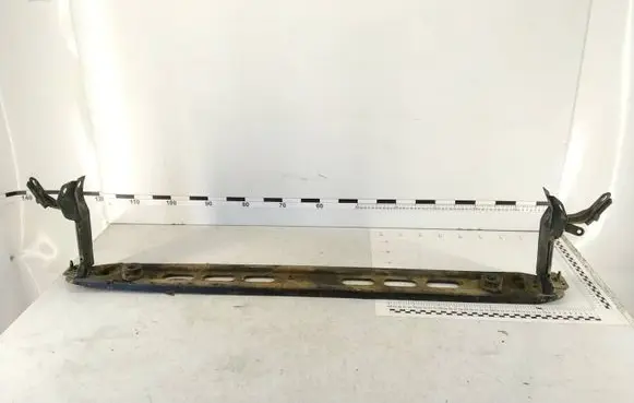 Volvo V60 Radiator support slam panel bracket 