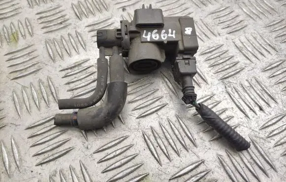 Nissan Qashqai+2 Turbo solenoid valve 14956JD70A