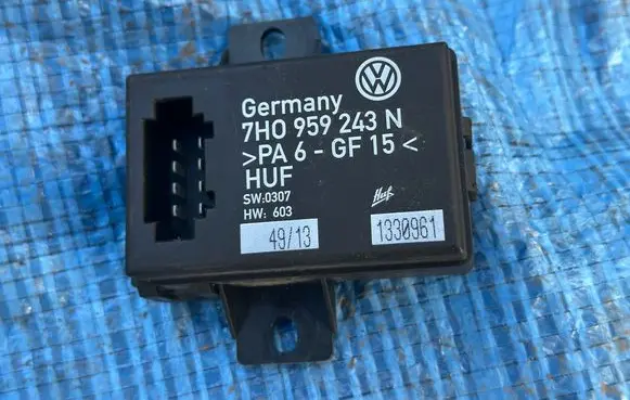 Volkswagen Multivan T5 Other control units/modules 7H0959243N