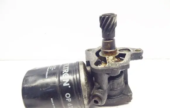 Ford Fiesta Oil filter mounting bracket