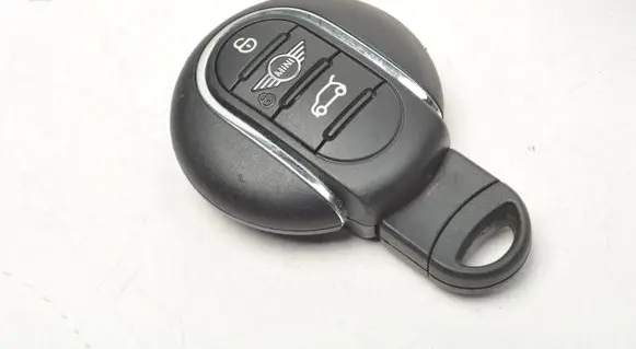 Mini Cooper Countryman F60 Ignition key/card 5A56075