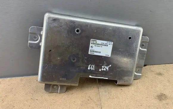 BMW 5 E60 E61 Steering rack control module 7536620 27107536620 7552612