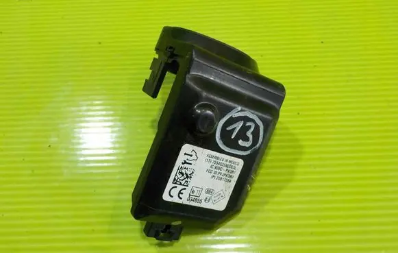 Chevrolet Captiva Steering rack mechanical part 20817554 10AB5