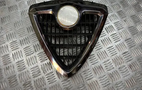 Alfa Romeo 156 Front grill 156017303 B634