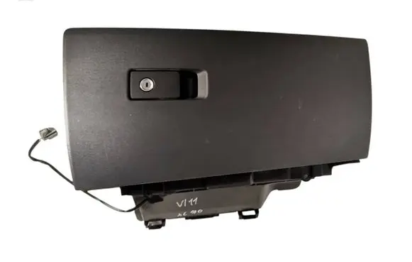 Volvo XC70 Glove box 30676278