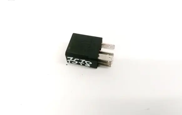 Iveco Daily 40.8 Other relay 504049024 67750