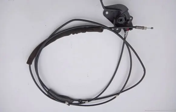 Mazda CX-7 Fuel tank filler neck pipe 