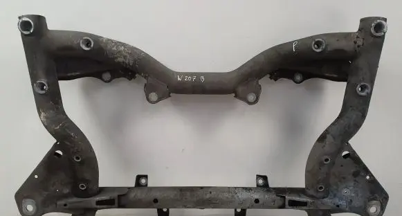 Mercedes-Benz E C207 W207 Front axle beam A2046281057