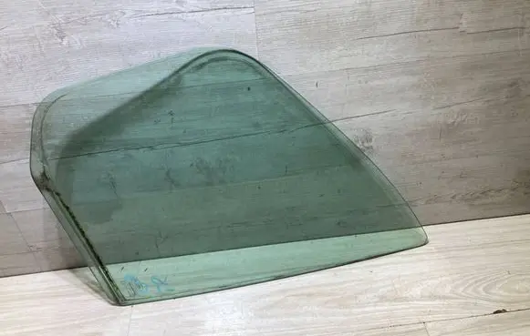 Ford Transit Custom Front door vent window glass four-door BK21V21419A