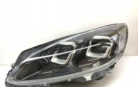 Ford Kuga III Headlight/headlamp 13E017