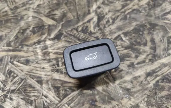 Land Rover Range Rover Velar Tailgate/boot open switch button CPLA10E998AA