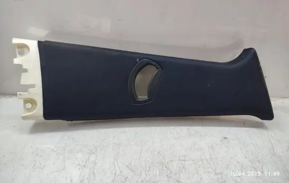 BMW X3 E83 (B) pillar trim (top) 3330446