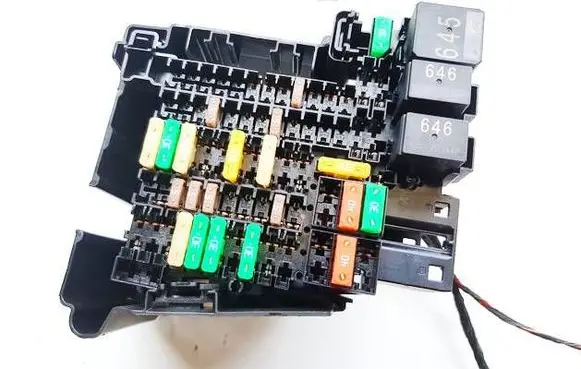 Volkswagen ID.4 Fuse box set 5WA937615