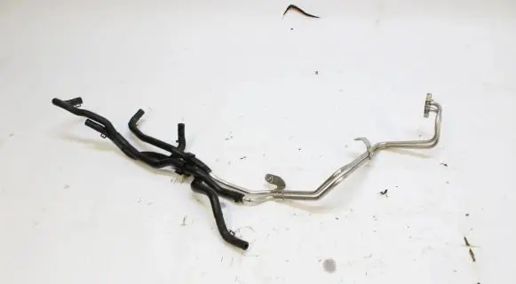 Skoda Superb B8 (3V) Engine coolant pipe/hose