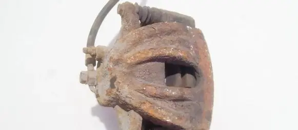 Toyota Corolla Verso AR10 Front brake caliper