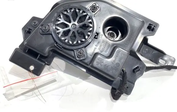 Peugeot 308 SW Front door speaker 9835434580
