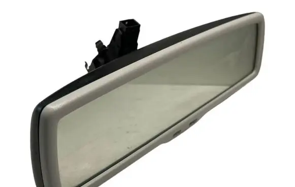 Volkswagen Golf VII Rear view mirror (interior) E11026141