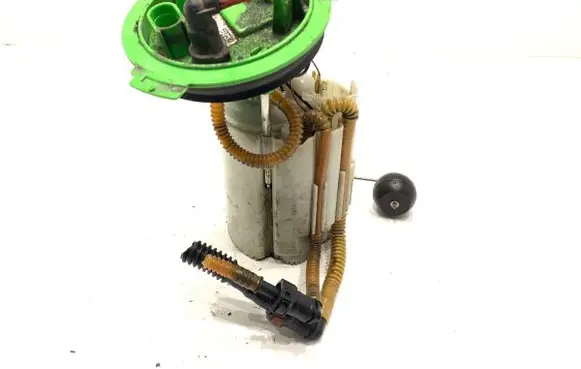 Seat Leon (5F) In-tank fuel pump 5Q0919051BP