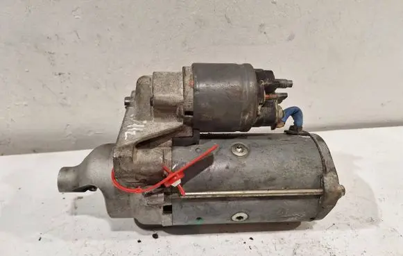 Peugeot Partner III Starter motor TS22E26