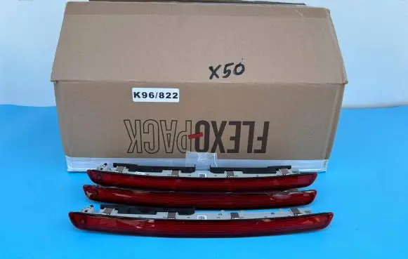 Skoda Octavia Mk3 (5E) Third/center stoplight 5E9945097C