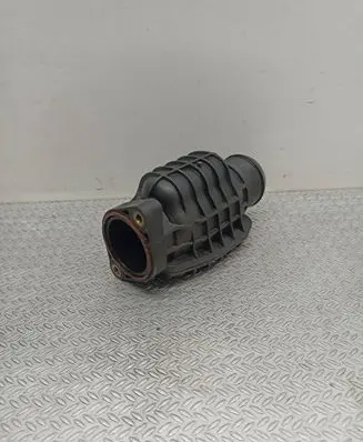 Intercooler hose/pipe